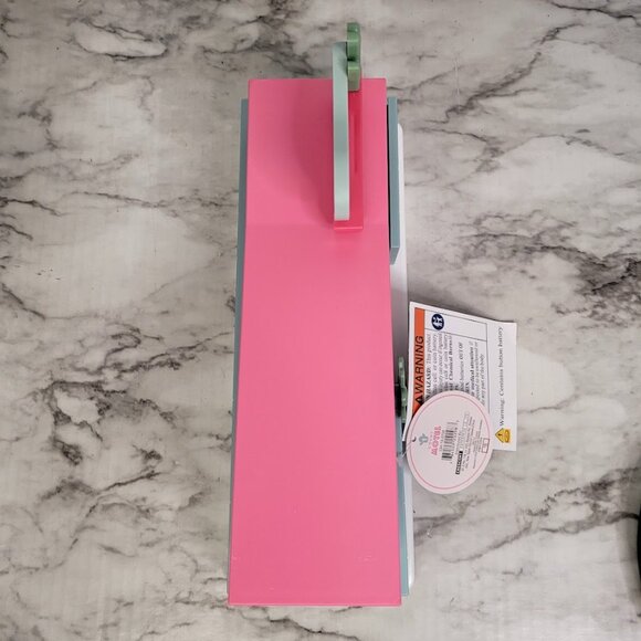 Target Bullseye: Light-Up Motel - Picture 7 of 8